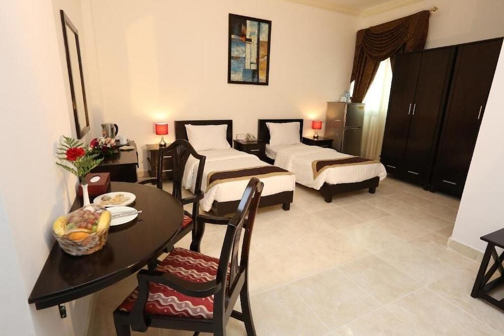 La Villa Palace Hotel Doha Eksteriør billede