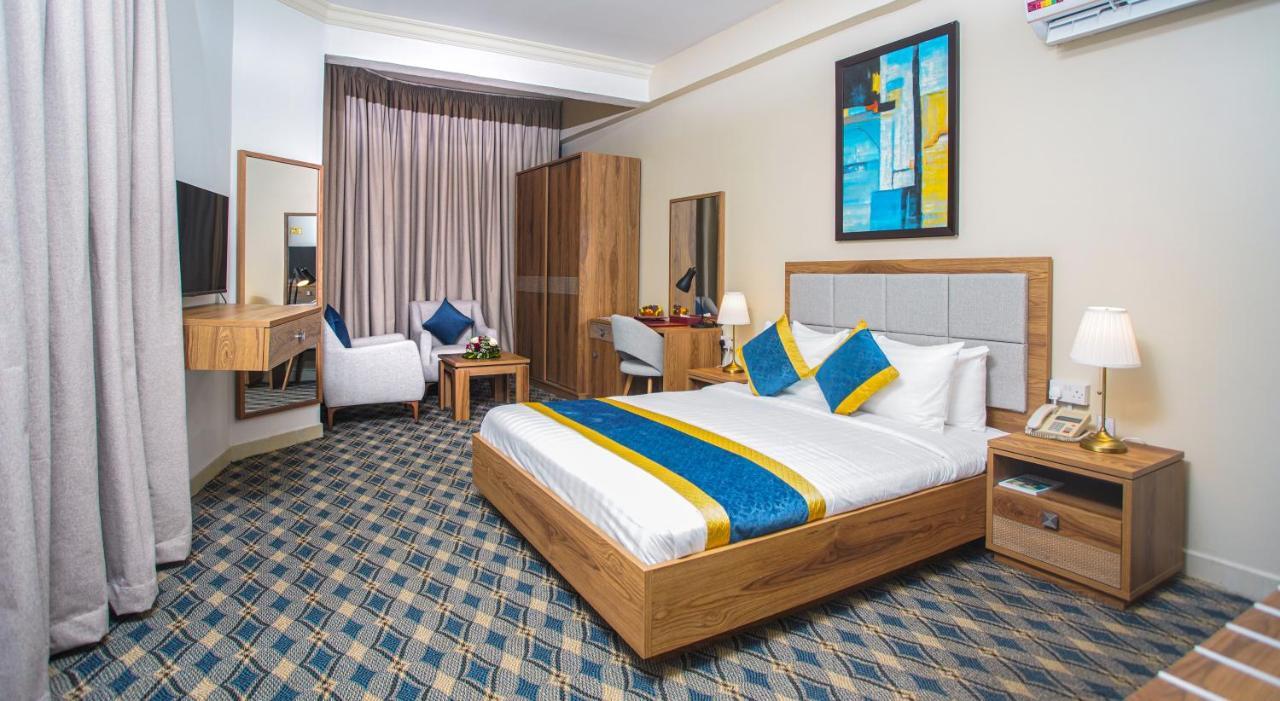 La Villa Palace Hotel Doha Eksteriør billede