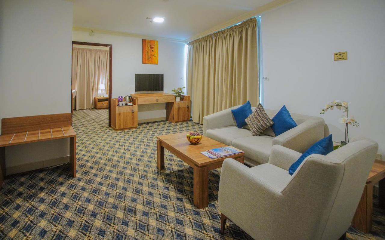 La Villa Palace Hotel Doha Eksteriør billede