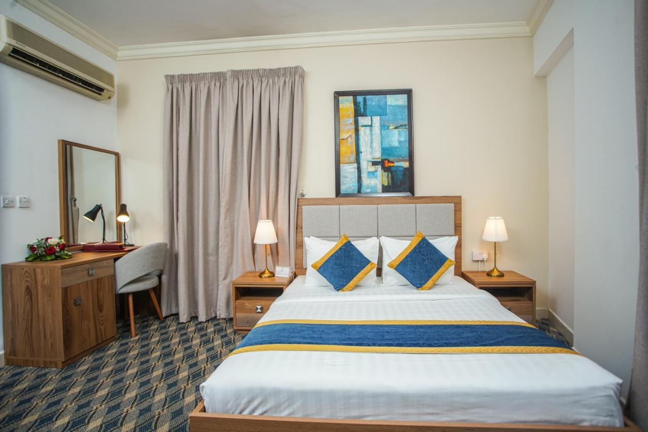 La Villa Palace Hotel Doha Eksteriør billede