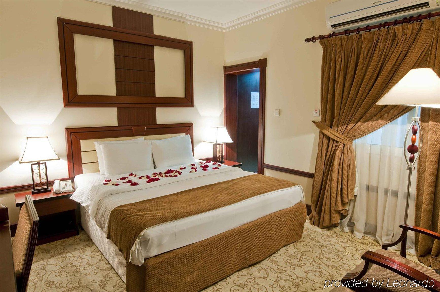 La Villa Palace Hotel Doha Værelse billede
